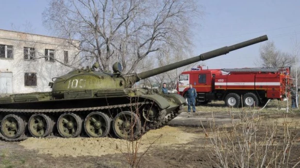 Танк Т-62 в Славгороде.