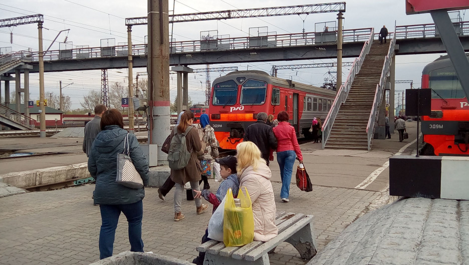 Железнодорожный вокзал Барнаула.