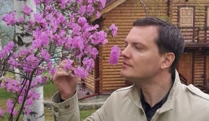 Даниил Бессарабов на празднике "Цветение маральника". 29 апреля 2017 года.