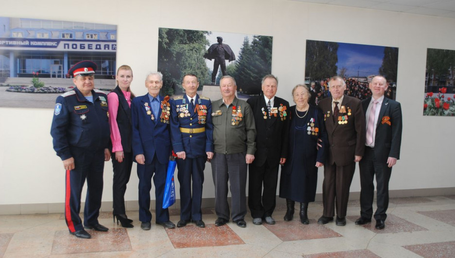 Встреча участников Предварительного голосования "Единой России" с членами Совета ветеранов Ленинского района.