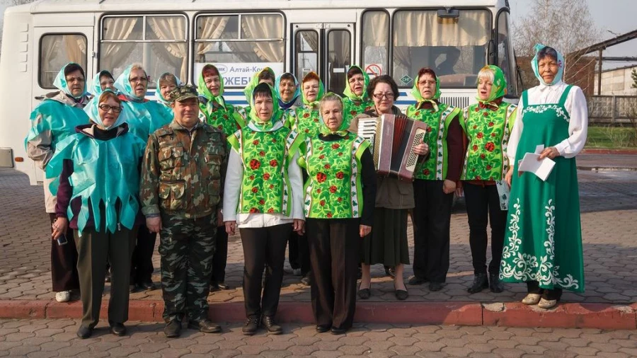 На "Алтай-Коксе" прошел субботник "Зеленая планета". На "Алтай-Коксе" прошел субботник "Зеленая планета".