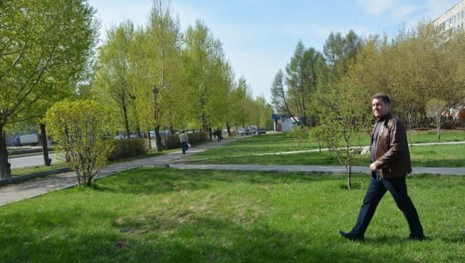 Мэр Барнаула Сергей Дугин проинспектировал город. 6 мая 2017 года.