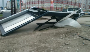 Последствия ураганного ветра в Барнауле