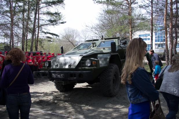 В Барнауле прошел военно-патриотический праздник "Моя Победа"