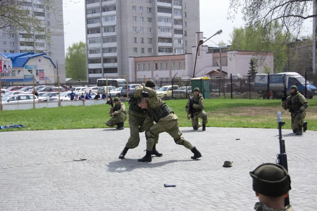 В Барнауле прошел военно-патриотический праздник "Моя Победа"