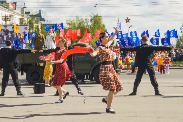 Парад Победы в Барнауле. 9 мая 2017 год.