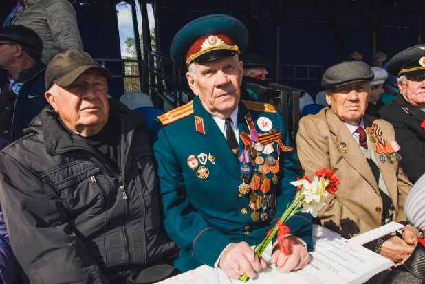 Парад Победы в Барнауле. 9 мая 2017 год.