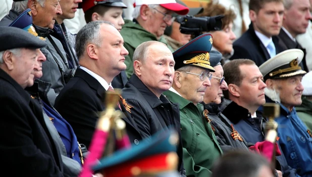 Путин на Параде Победы в Москве.