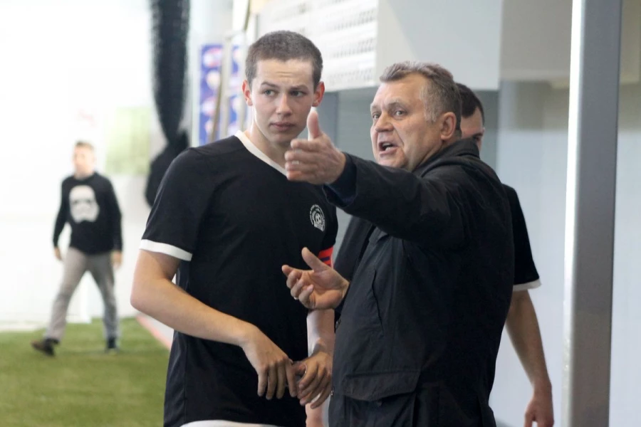 Футбольная битва: подробности и фавориты.