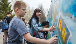 "Алтай-Кокс" провел городской арт-фестиваль.