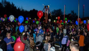 Фестиваль светошариков в Барнауле.