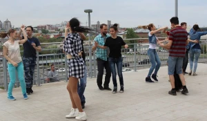 Open-air барнаульского клуба танцев "Альтернатива".