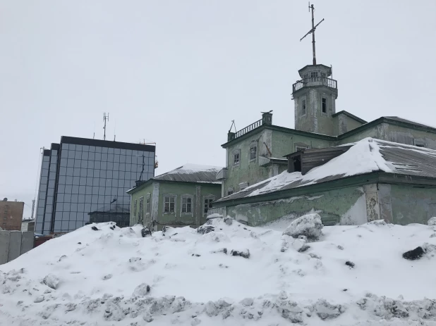 Путешествие вокруг Северного Ледовитого океана.