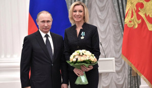Владимир Путин и Мария Захарова.