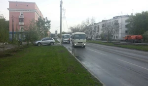 ДТП с маршруткой в Барнауле.