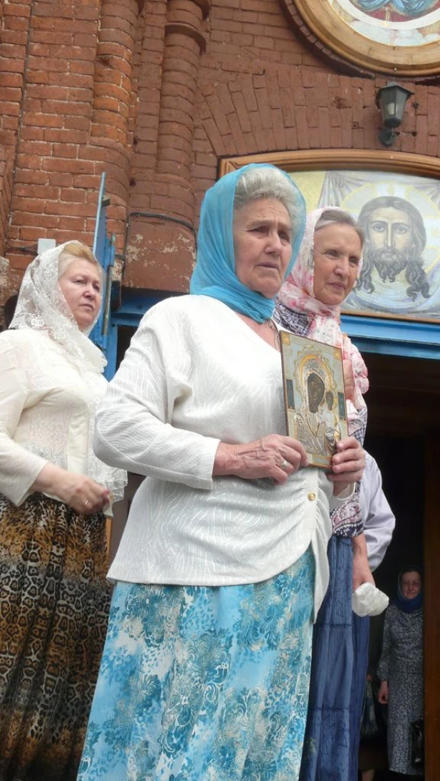 Впервые в Барнаул привезли икону Божией Матери "Табынская"