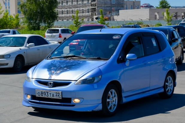 В Барнауле прошли соревнования по автослалому среди девушек. 3 июня 2017 года.