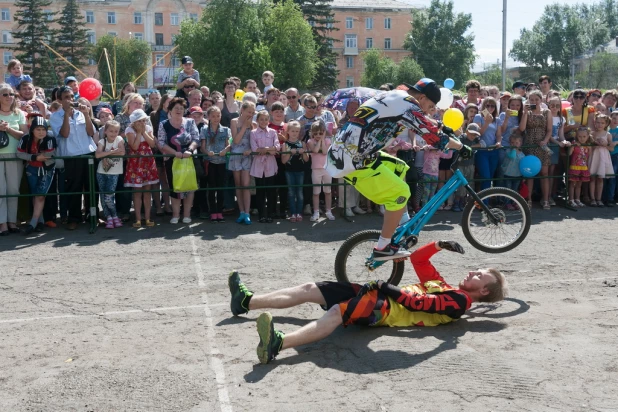 Праздник от Сибирской генерирующей компании.