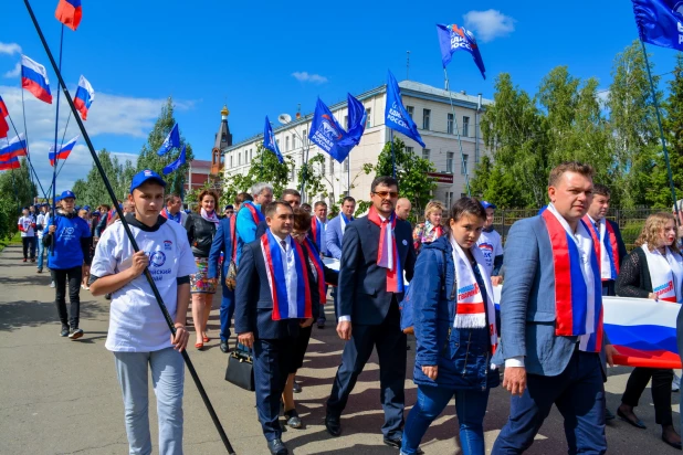 День России в Барнауле. Речной вокзал, 12 июня 2017 года.