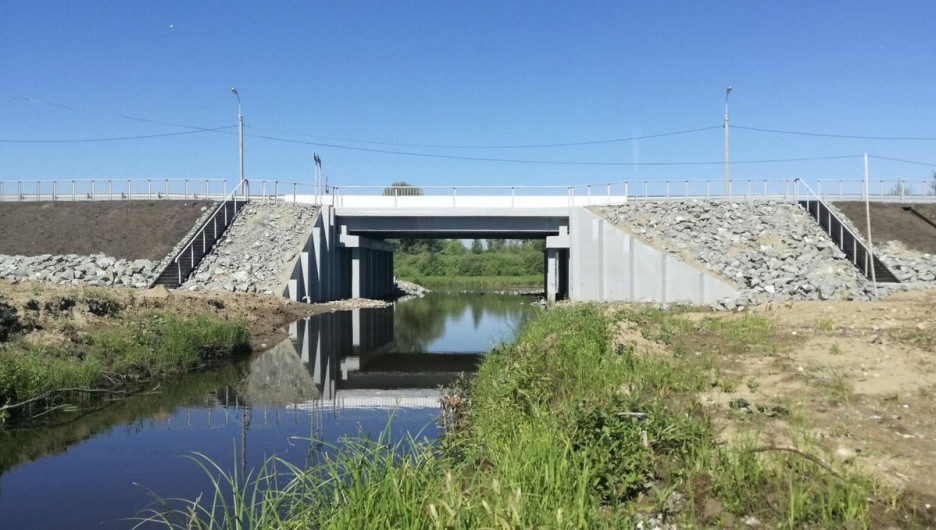 Новый мост на въезде в Рассказиху