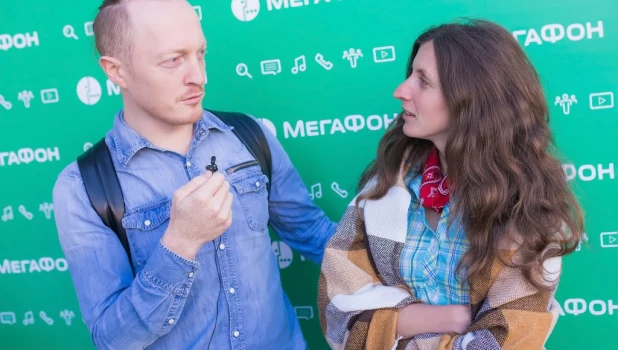 Презентация линейки тарифов "Включайся!" от "МегаФона".