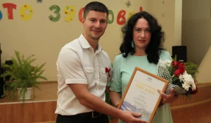 Алтай-Кокс поздравил медработников с профессиональным праздником.