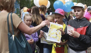 Всё лето посетителям парка «Лесная сказка» будут напоминать правила безопасного обращения с электричеством.