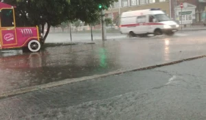 Барнаул затопило ливнем