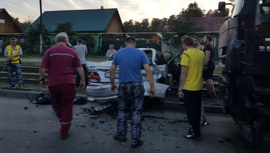 Авария у Телецентра в Барнауле