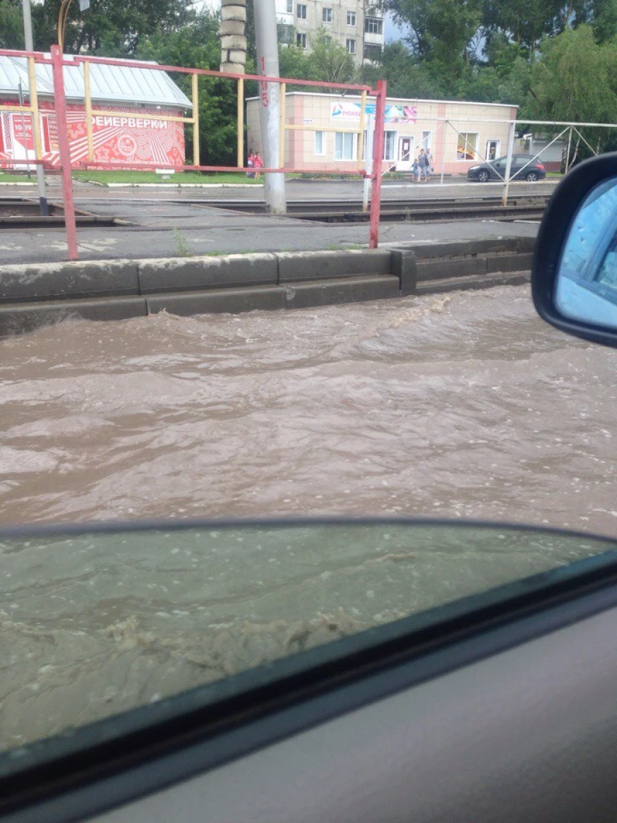 &quot;Потоп&quot; на Попова.