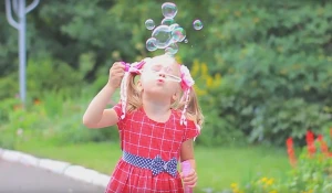 Кадр из клипа о Заринске.