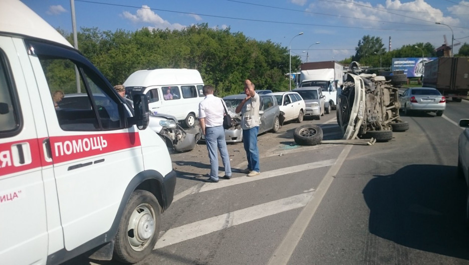 Массовая авария в Бердске. 17 июля 2017 года.