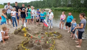 Замки на песке.