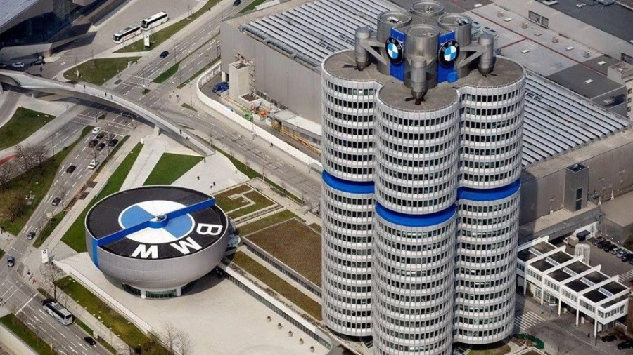 Штаб-квартира BMW в Мюнхене