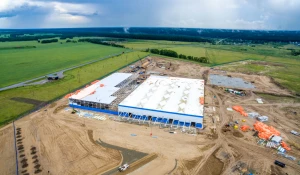 Строительство деревообрабатывающего комбината.