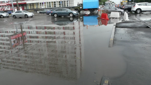 Вода на Красноармейском