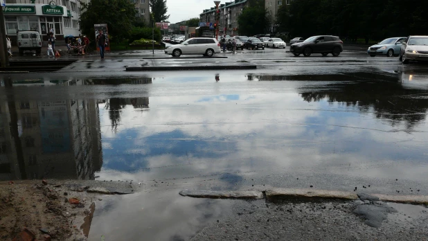 Вода на Красноармейском