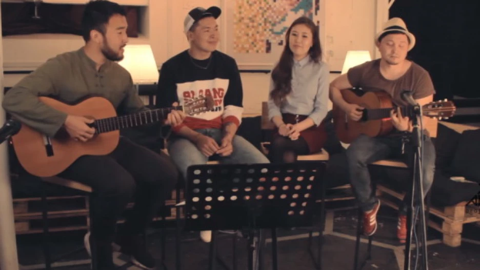 Квартет из Горно-Алтайска перепел "Despacito".