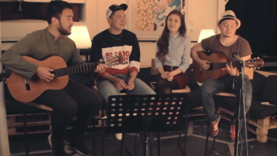 Квартет из Горно-Алтайска перепел "Despacito".