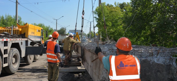 Реконструкция моста на улице Матросова