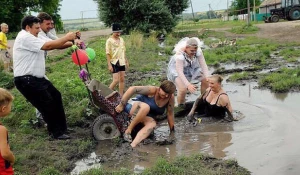 Деревенские приколы.