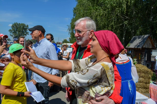 "Шукшинские дни на Алтае" в Сростках. 