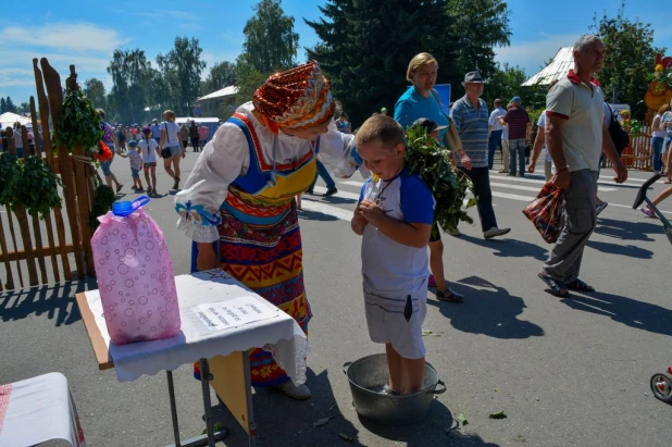 Ярмарка в Сростках. 2017 год.