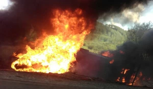 В Алтайском районе погиб водитель сгоревшего грузовика. 24 июля 2017 года.