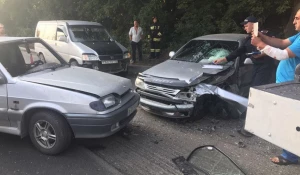 ДТП на улице Власихинской в Барнауле. 27 июля 2017 года.