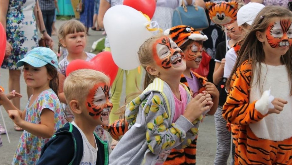 В Барнауле праздновали день амурского тигра.