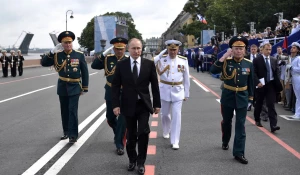 Главный военно-морской парад в Санкт-Петербурге.