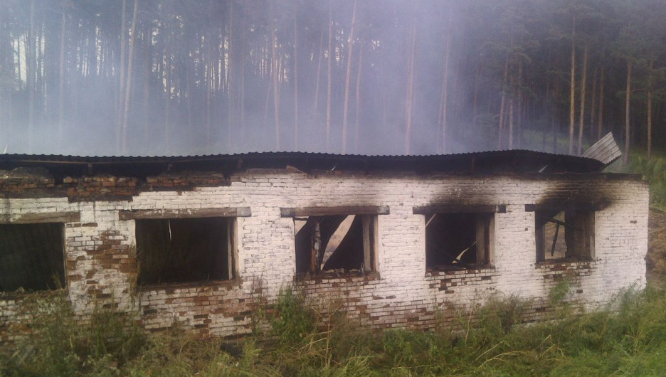 Пожар на ферме в Большеугренево. 30 июля 2017 года.