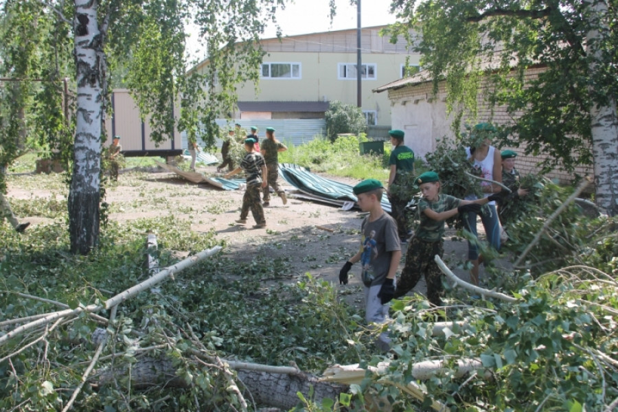 Как в Алтайском крае борются с последствиями разрушительного урагана. Советский район, июль 2017 года.