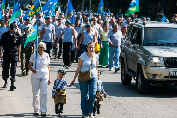 День десантника в Барнауле. 2 августа 2017 года.